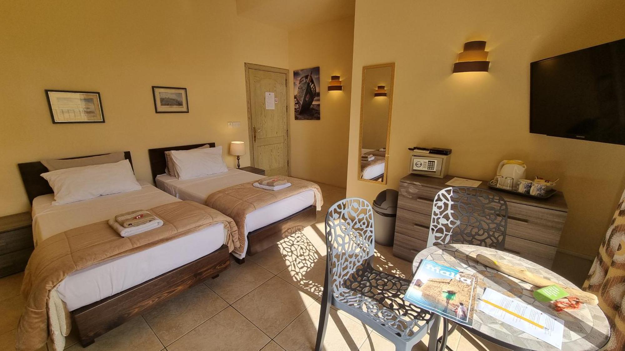 Villa Serenity B&B Sannat Bagian luar foto